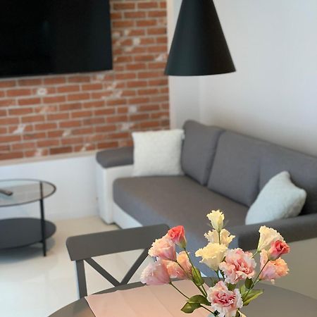 Apartament Zacisze Rose Gold Malbork Bagian luar foto