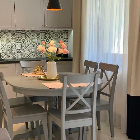 Apartament Zacisze Rose Gold Malbork Bagian luar foto