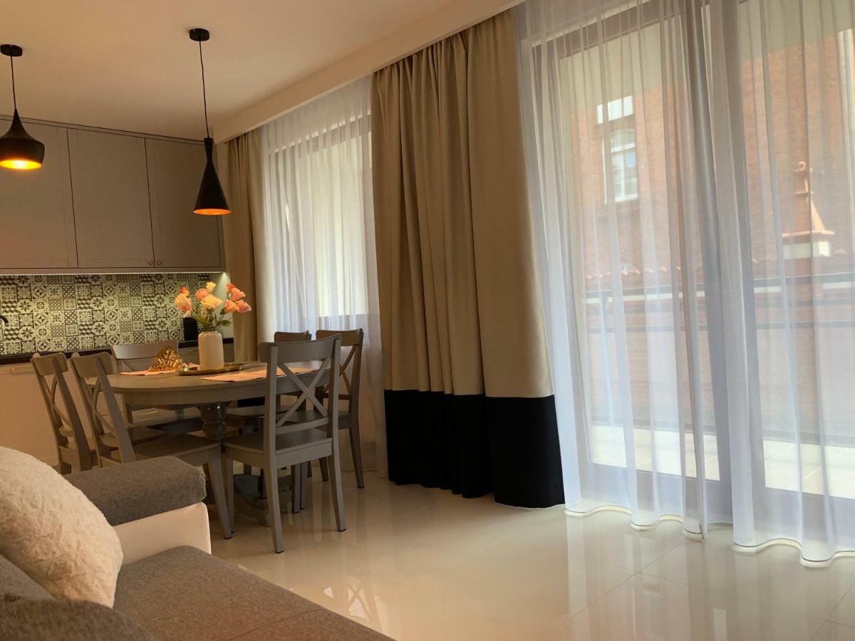 Apartament Zacisze Rose Gold Malbork Bagian luar foto