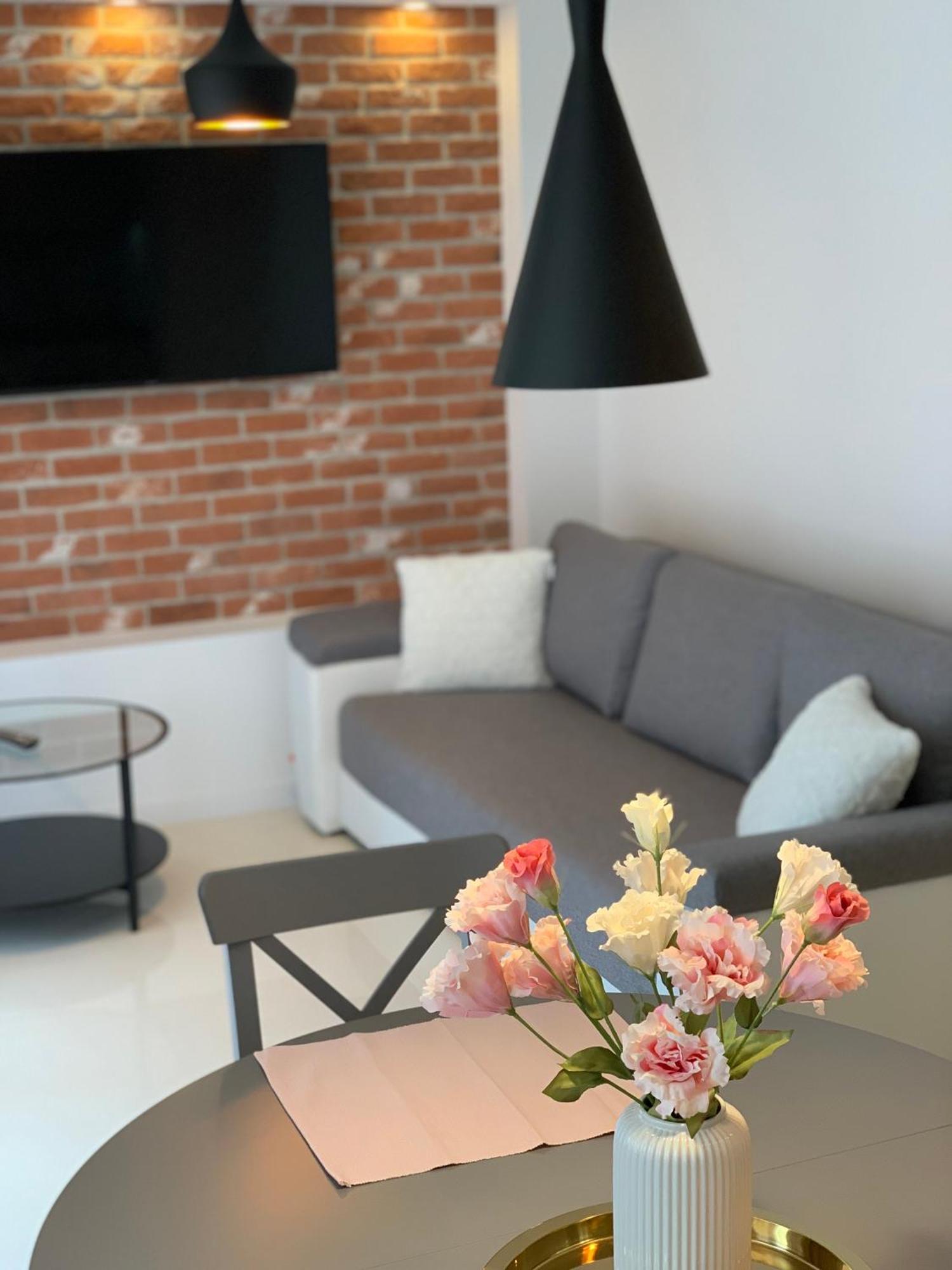 Apartament Zacisze Rose Gold Malbork Bagian luar foto