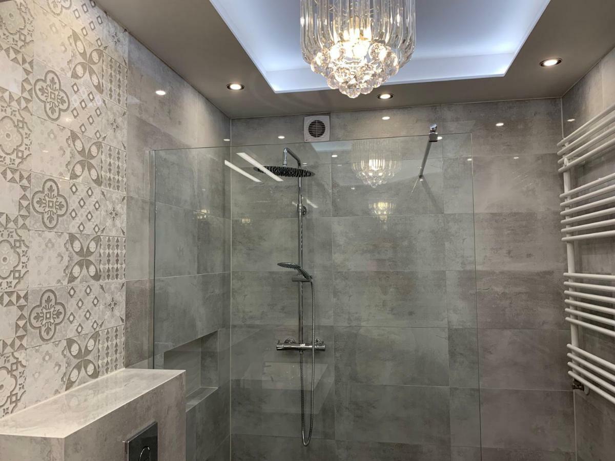 Apartament Zacisze Rose Gold Malbork Bagian luar foto