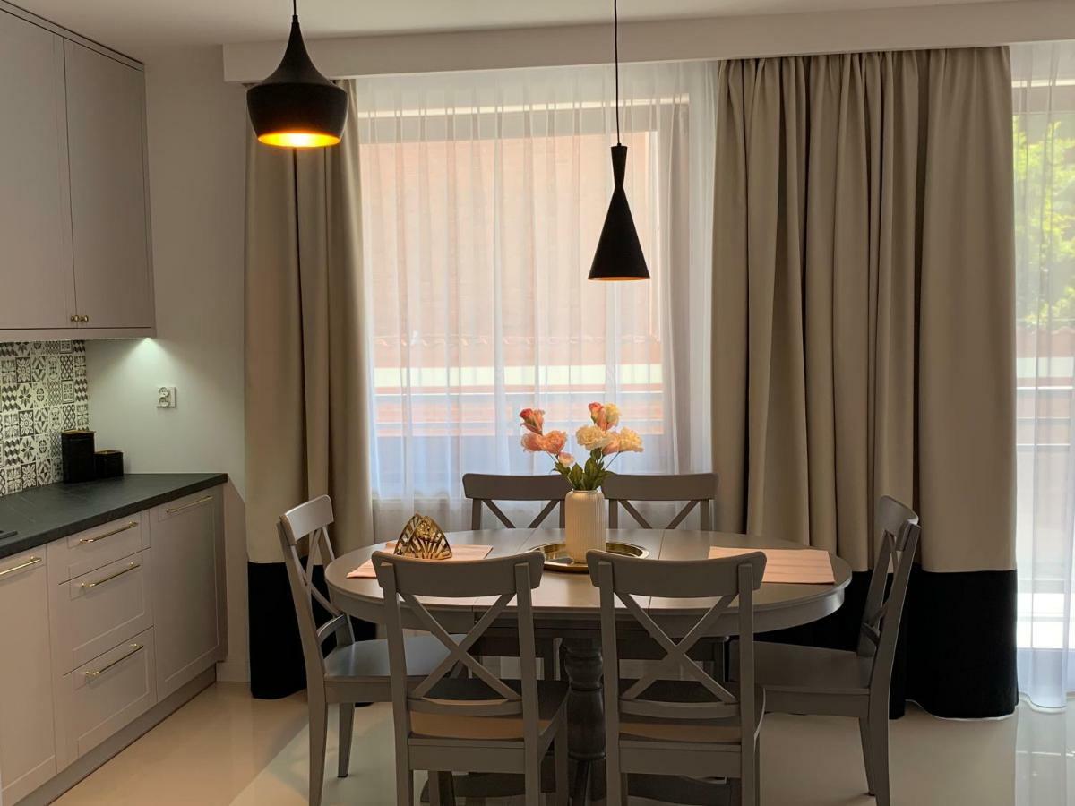 Apartament Zacisze Rose Gold Malbork Bagian luar foto